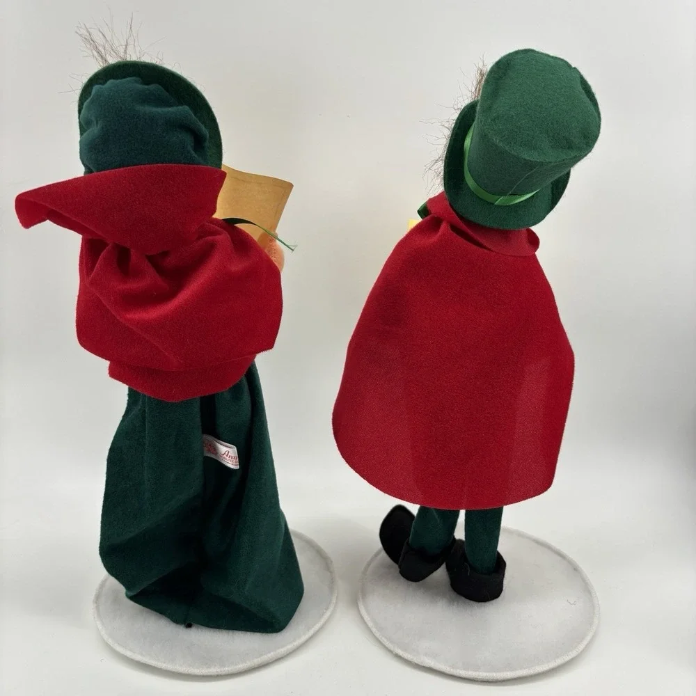 Pair of Annalee Dolls Dickens‎ 14IN Christmas Caroler Man And Woman
